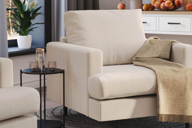 Menard Compact Fåtölj - Beige - Möbler - Vardagsrum - Fåtöljer
