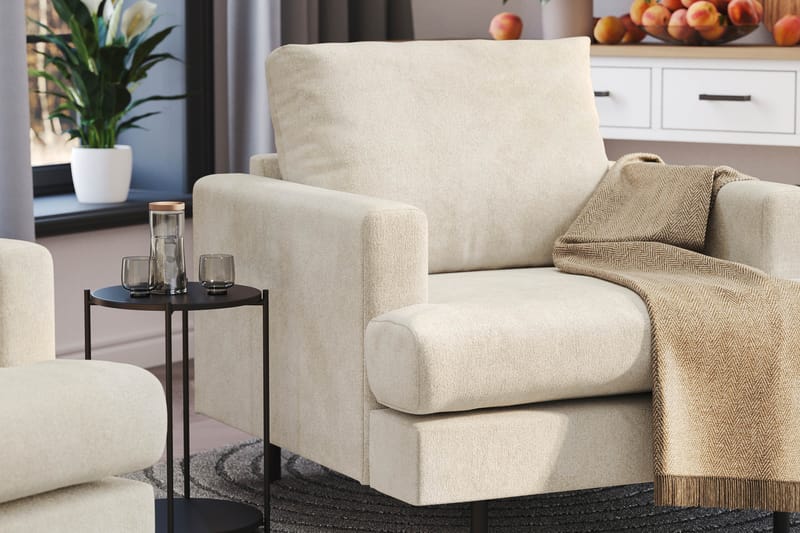 Menard Compact Fåtölj - Vit - Möbler - Vardagsrum - Fåtöljer