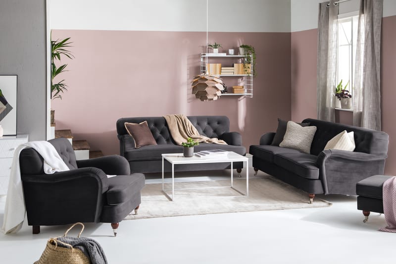 Howard Riviera Soffgrupp 3-sits + 2-sits Soffa + Fåtölj + Fotpall i Sammet - Mörkgrå - Möbler - Vardagsrum - Soffgrupper - Howard soffgrupp