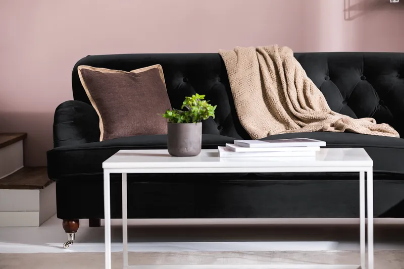 Howard Riviera Soffgrupp 3-sits + 2-sits Soffa + Fåtölj + Fotpall i Sammet - Svart - Möbler - Vardagsrum - Soffgrupper - Howard soffgrupp