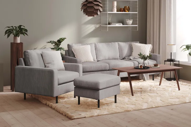 Peppe Soffgrupp 3-sits Soffa + Fåtölj + Fotpall i Manchester - Grå - Möbler - Vardagsrum - Soffgrupper