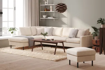 Peppe 4-sits Vänstervänd L-formad Schäslongsoffa i Manchester - Beige - Möbler - Vardagsrum - Soffor - Divansoffa & schäslong