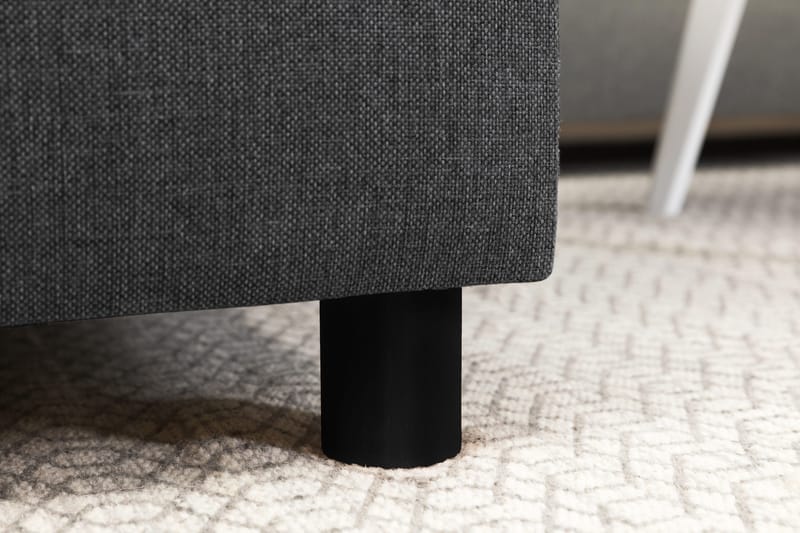 Crazy 2-sits Tygsoffa - Mörkgrå - Möbler - Vardagsrum - Soffor - 2-sits soffor