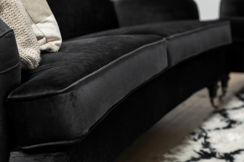 HOWARD 2-sits Sammetssoffa Svängd Svart - Möbler - Vardagsrum - Soffor - 2-sits soffor