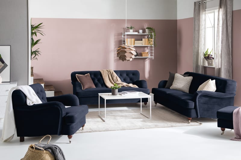 Howard Riviera 2-sits Sammetssoffa - Blå - Möbler - Vardagsrum - Soffor - 2-sits soffor