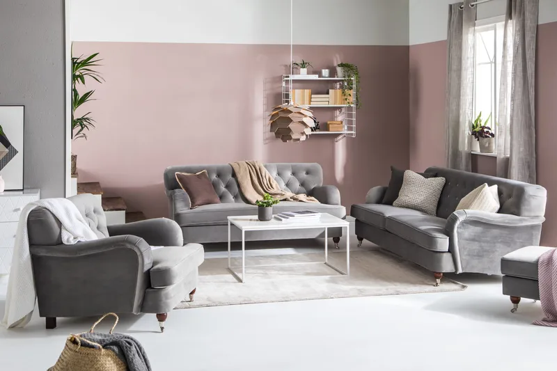 Howard Riviera 2-sits Sammetssoffa - Ljusgrå - Möbler - Vardagsrum - Soffor - 2-sits soffor