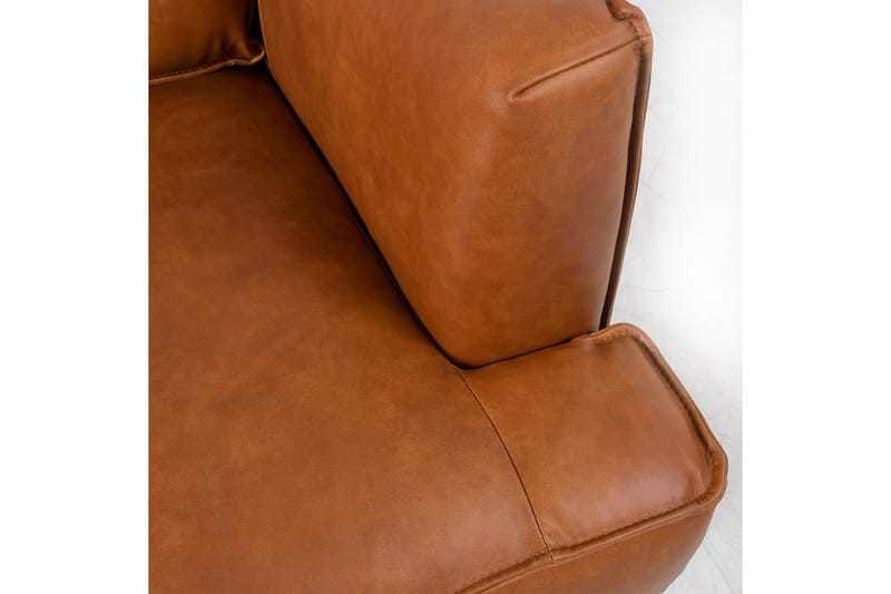 Leo 2-sits Soffa med Smala Armstöd i Skinn - Cognac - Möbler - Vardagsrum - Soffor - 2-sits soffor