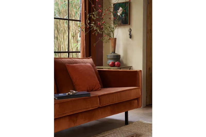 Lissbon 2,5-sits Sammetssoffa - Rost - Möbler - Vardagsrum - Soffor - 2-sits soffor