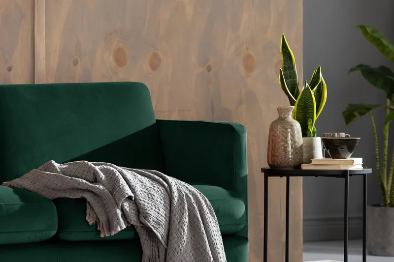 Teodin Sammetssoffa 2-sits - Grön - Möbler - Vardagsrum - Soffor - 2-sits soffor