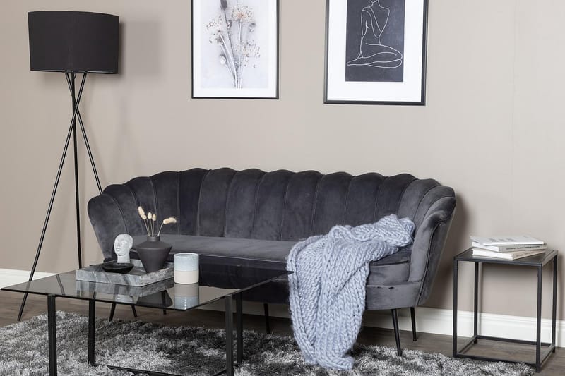 Calais 3-sits Snäckformad Sammetssoffa 181 cm - Grå - Möbler - Vardagsrum - Soffor - 3-sits soffor