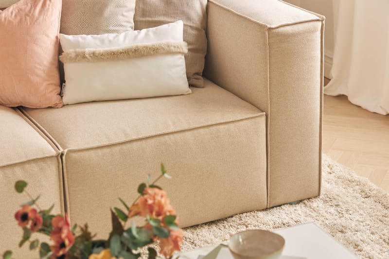 Cubo 3-sits Djup Modulsoffa + Fotpall i Tyg - Beige - Möbler - Vardagsrum - Soffor - 3-sits soffor