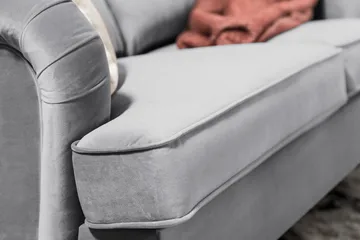 Howard soffa utan divan & schäslong Bloomington Howard Classic Sammetssoffa 3-sits Vera 2, Grå Sammet - Möbler - Vardagsrum - Soffor - 3-sits soffor