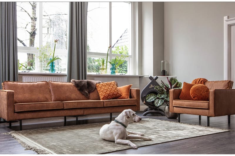 Lissbon 3-sits Soffa 277 cm i Konstläder - Cognac - Möbler - Vardagsrum - Soffor - 3-sits soffor