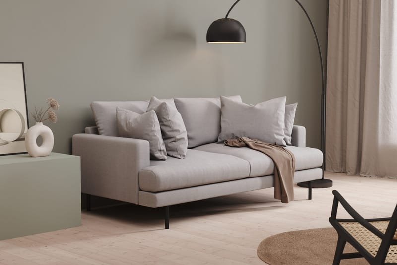 Menard 3-sits Djup Tygsoffa - Ljusgrå - Möbler - Vardagsrum - Soffor - 3-sits soffor