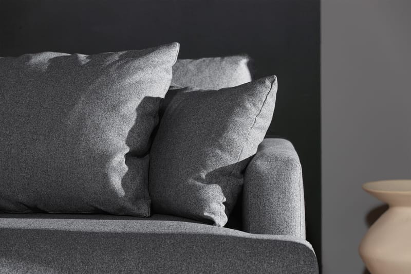 Menard 4-sits Djup Tygsoffa - Mörkgrå - Möbler - Vardagsrum - Soffor - 4-sits soffor