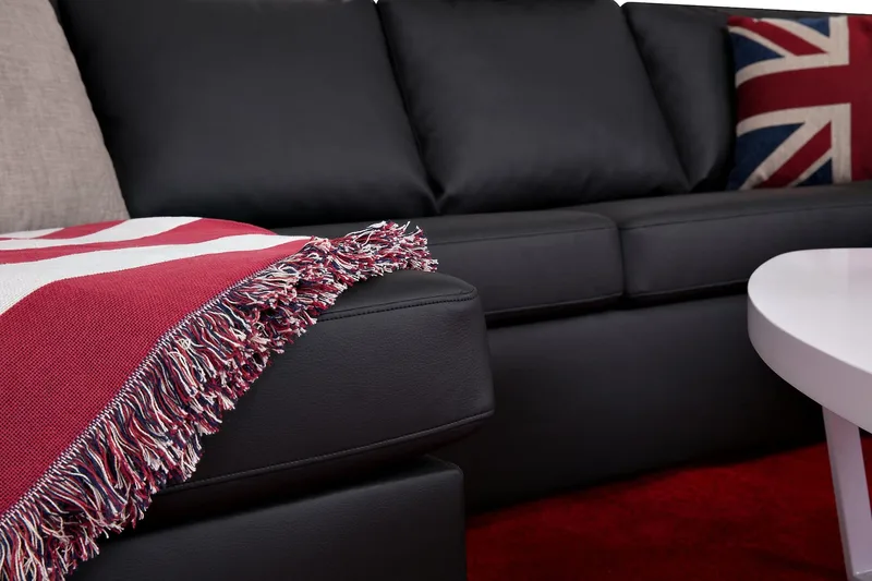 Crazy 4-sits Högervänd U-formad Large Soffa med Divan och Schäslong i Konstläder - Svart - Möbler - Vardagsrum - Soffor - Skinnsoffor