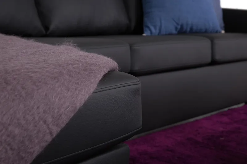 Crazy 4-sits Vändbar L-formad Divansoffa i Konstläder - Svart - Möbler - Vardagsrum - Soffor - Skinnsoffor