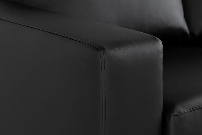Crazy 7-sits Högervänd U-formad XX-Large Hörnsoffa med divan i Konstläder - Svart - Möbler - Vardagsrum - Soffor - Skinnsoffor