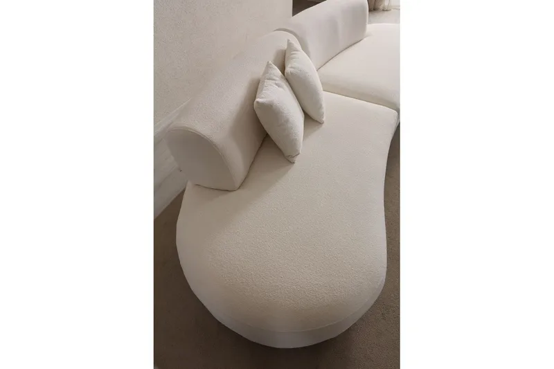 Dariya Svängd Soffa 3-sits - Cream - Möbler - Vardagsrum - Soffor - 3-sits soffor