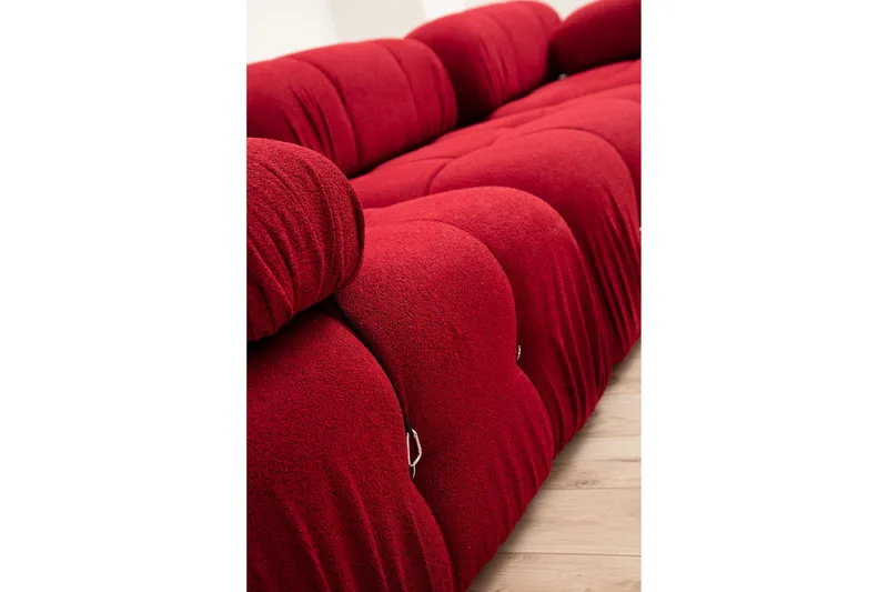 Belgin Bubblig Divansoffa 3-sits 288 cm med fasta armstöd och repdetaljer - Röd - Möbler - Vardagsrum - Soffor - Divansoffa & schäslong