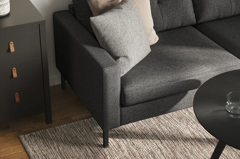 Frillestad 4-sits Högervänd L-formad Schäslongsoffa i Tyg - Mörkgrå - Möbler - Vardagsrum - Soffor - Divansoffa & schäslong