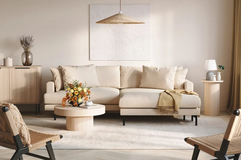 Menard 4-sits Högervänd L-formad Divansoffa i Manchester - Beige - Möbler - Vardagsrum - Soffor - Divansoffa & schäslong