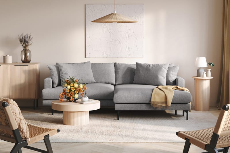 Menard 4-sits Högervänd L-formad Divansoffa i Tyg - Grå - Möbler - Vardagsrum - Soffor - Divansoffa & schäslong