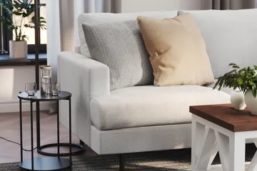 Menard Compact 4-sits Högervänd L-formad Schäslongsoffa i Tyg - Ljusgrå - Möbler - Vardagsrum - Soffor - Divansoffa & schäslong