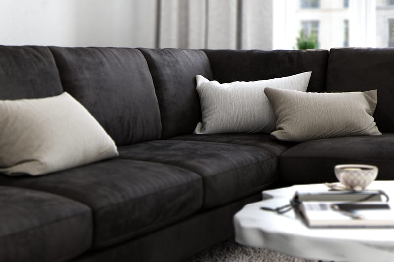 Ocean Lyx 6-sits Högervänd U-formad Soffa med Divan och Schäslong + Fotpall i Sammet - Mörkgrå - Möbler - Vardagsrum - Soffor - Divansoffa & schäslong