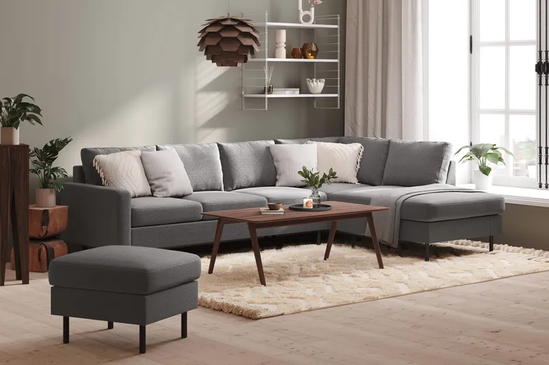 Peppe 4-sits Högervänd L-formad Schäslongsoffa i Tyg - Ljusgrå - Möbler - Vardagsrum - Soffor - Divansoffa & schäslong