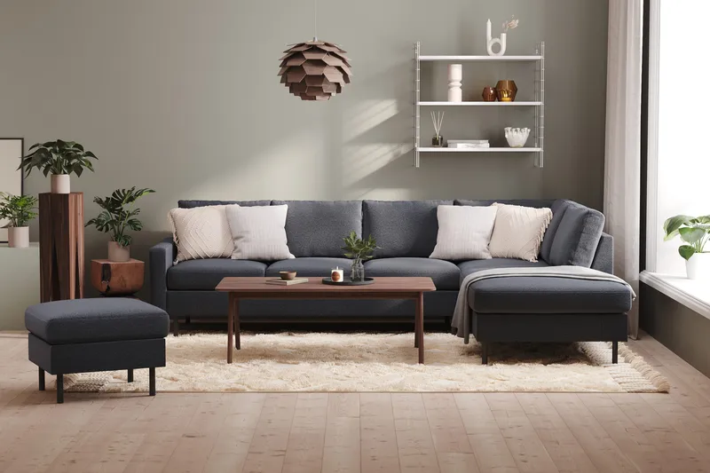 Peppe 4-sits Högervänd L-formad Schäslongsoffa i Tyg - Mörkgrå - Möbler - Vardagsrum - Soffor - Divansoffa & schäslong