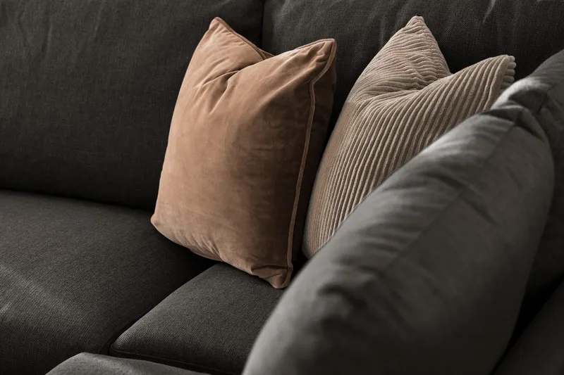 Trend 4-sits Högervänd L-formad Schäslongsoffa i Tyg - Svart - Möbler - Vardagsrum - Soffor - Divansoffa & schäslong