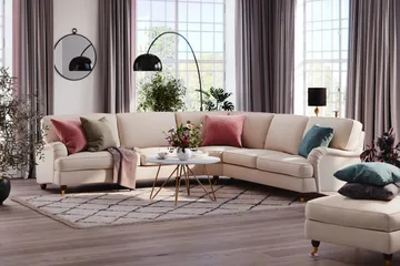 Howard Lyx 6-sits Högervänd L-formad Hörnsoffa i Manchester - Beige - Möbler - Vardagsrum - Soffor - Hörnsoffor