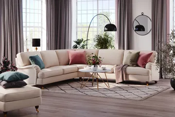 Howard Lyx 6-sits Vänstervänd L-formad Hörnsoffa i Manchester - Beige - Möbler - Vardagsrum - Soffor - Hörnsoffor