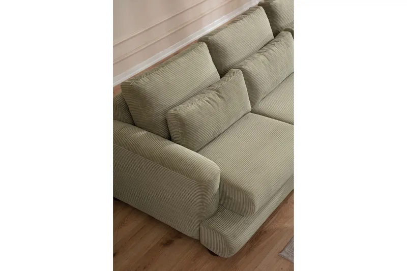 Relento Svängd Soffa 4-sits - Grön - Möbler - Vardagsrum - Soffor - 4-sits soffor