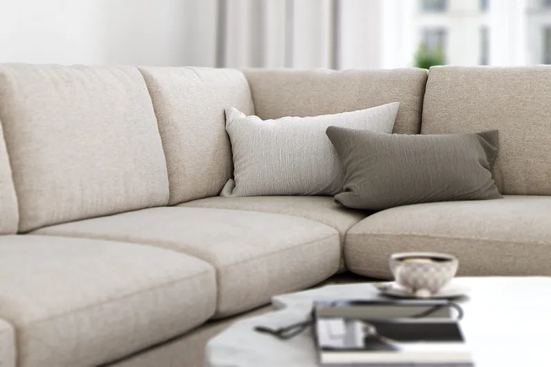 Ocean Lyx 4-sits Högervänd L-formad Schäslongsoffa i Tyg - Beige - Möbler - Vardagsrum - Soffor - Divansoffa & schäslong