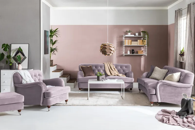 Howard Riviera 3-sits Svängd Sammetssoffa - Lila - Möbler - Vardagsrum - Soffor - Sammetssoffor