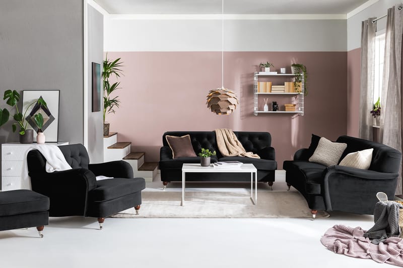 Howard Riviera 3-sits Svängd Sammetssoffa - Svart - Möbler - Vardagsrum - Soffor - Sammetssoffor