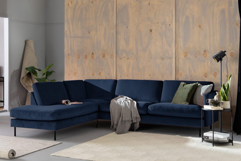 Teodin 2,5-sits Sammetssoffa med Schäslong Vänster - Blå - Möbler - Vardagsrum - Soffor - Sammetssoffor