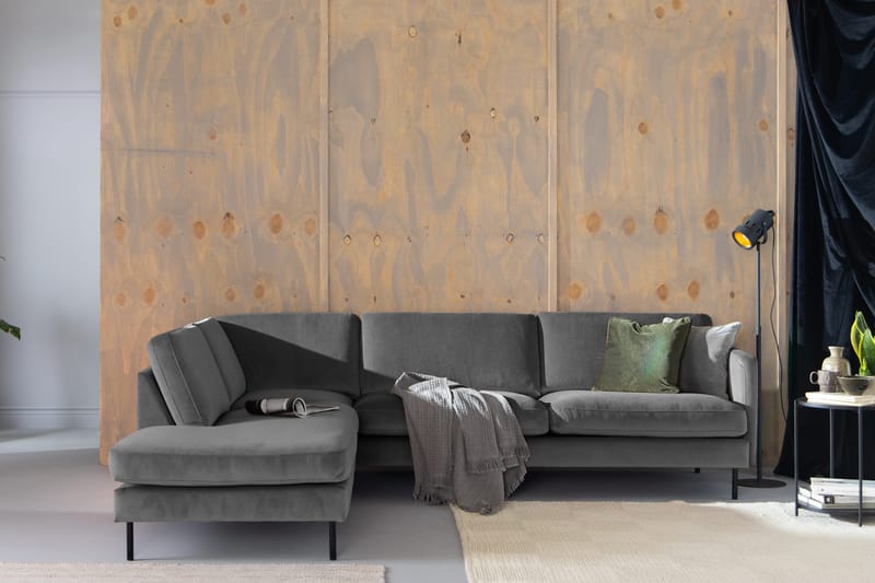 Teodin 2,5-sits Sammetssoffa med Schäslong Vänster - Ljusgrå - Möbler - Vardagsrum - Soffor - Sammetssoffor