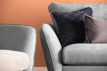 Trend Lyx 4-sits Högervänd L-formad Schäslongsoffa i Tyg - Grå - Möbler - Vardagsrum - Soffor - Divansoffa & schäslong