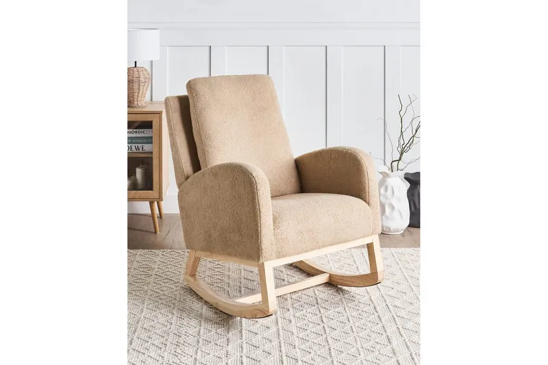 Alsta Fåtölj i Boucle med Träunderrede - Kamelbeige - Möbler - Vardagsrum - Stolar & sittmöbler - Snurrstolar & gungstolar