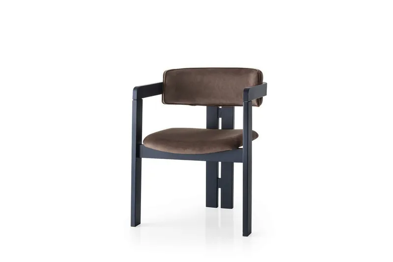 Diontae Karmstol, Svart/Brun