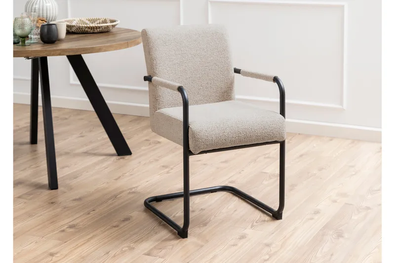 Salini Karmstol - Beige - Möbler - Vardagsrum - Stolar & sittmöbler - Karmstolar