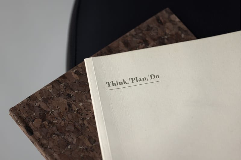 Västerås x Josefin Lustig Karmstol - Svart - Möbler - Vardagsrum - Stolar & sittmöbler - Karmstolar