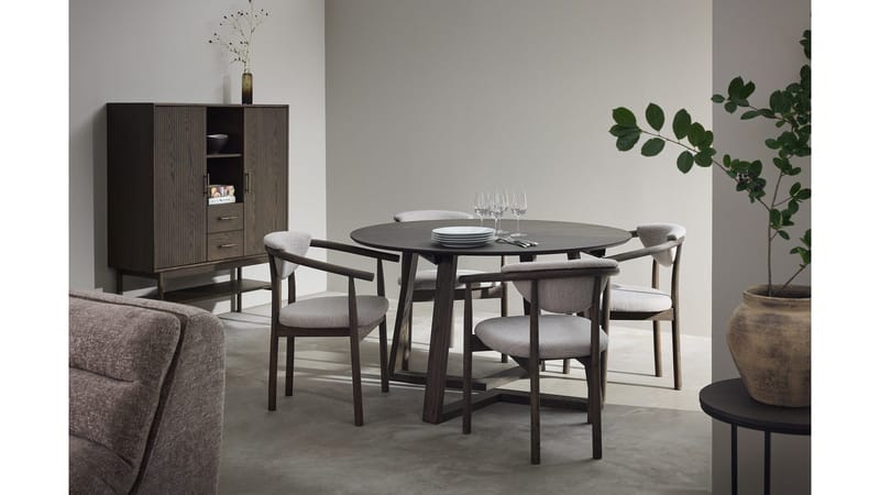 Matstol Selvik i Beige Bouclé - beige - Möbler - Vardagsrum - Stolar & sittmöbler - Karmstolar