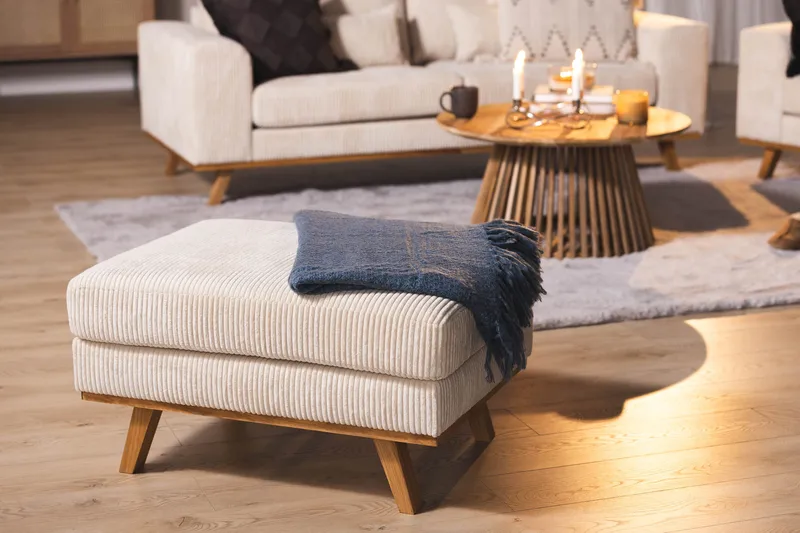 Copenhagen Fotpall Manchester - Beige - Möbler - Vardagsrum - Stolar & sittmöbler - Pallar - Fotpall