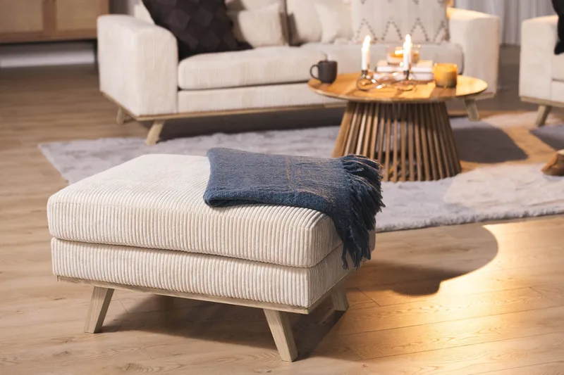 Copenhagen Fotpall Manchester - Beige - Möbler - Vardagsrum - Stolar & sittmöbler - Pallar - Fotpall