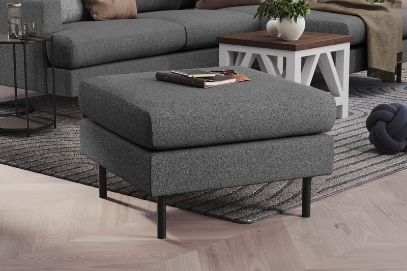 Menard Compact Fotpall 68 cm - Mörkgrå - Möbler - Vardagsrum - Stolar & sittmöbler - Pallar - Fotpall