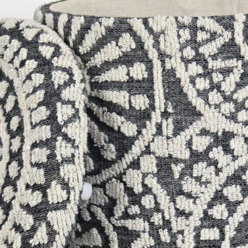 Ivoino Pall 40 cm - Svart/Vit - Möbler - Vardagsrum - Stolar & sittmöbler - Pallar - Fotpall